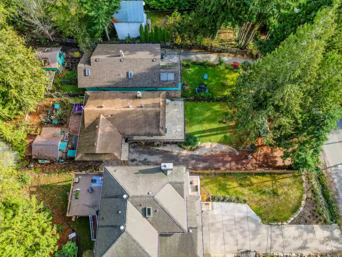 Laundry Room Photo of 538 Reed Road, Gibsons, BC