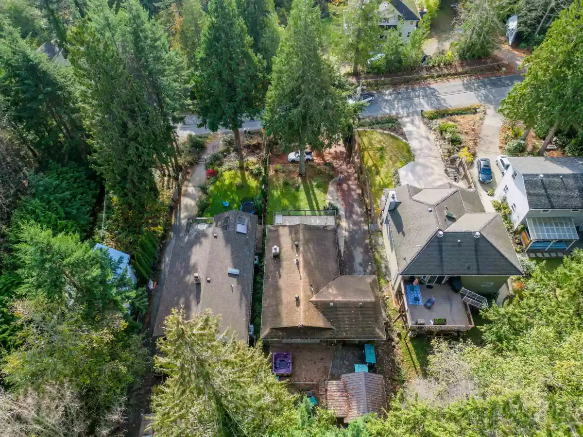 Mudroom Photo of 538 Reed Road, Gibsons, BC