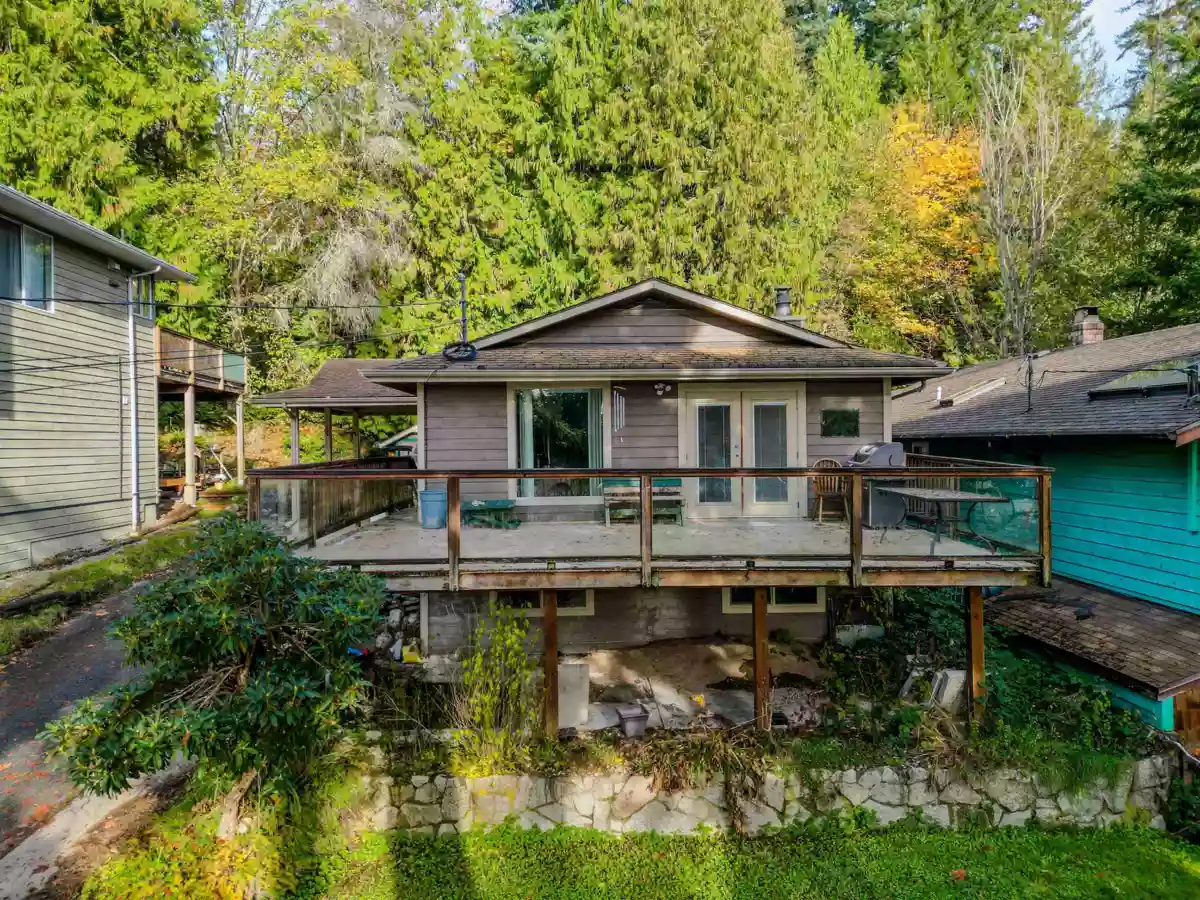 Office / Den Photo of 538 Reed Road, Gibsons, BC