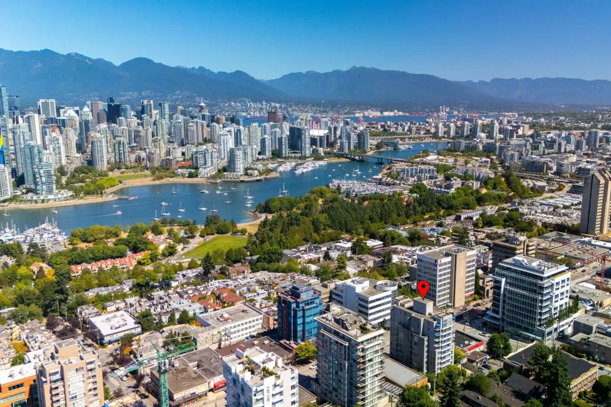 Community Amenities Photo (Clubhouse) of 302 1030 W Broadway Street, Vancouver, BC