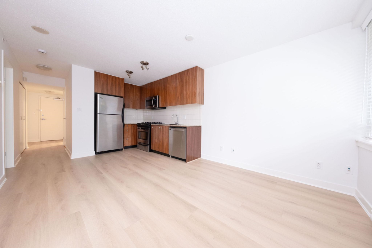 Kitchen Photo of 302 1030 W Broadway Street, Vancouver, BC