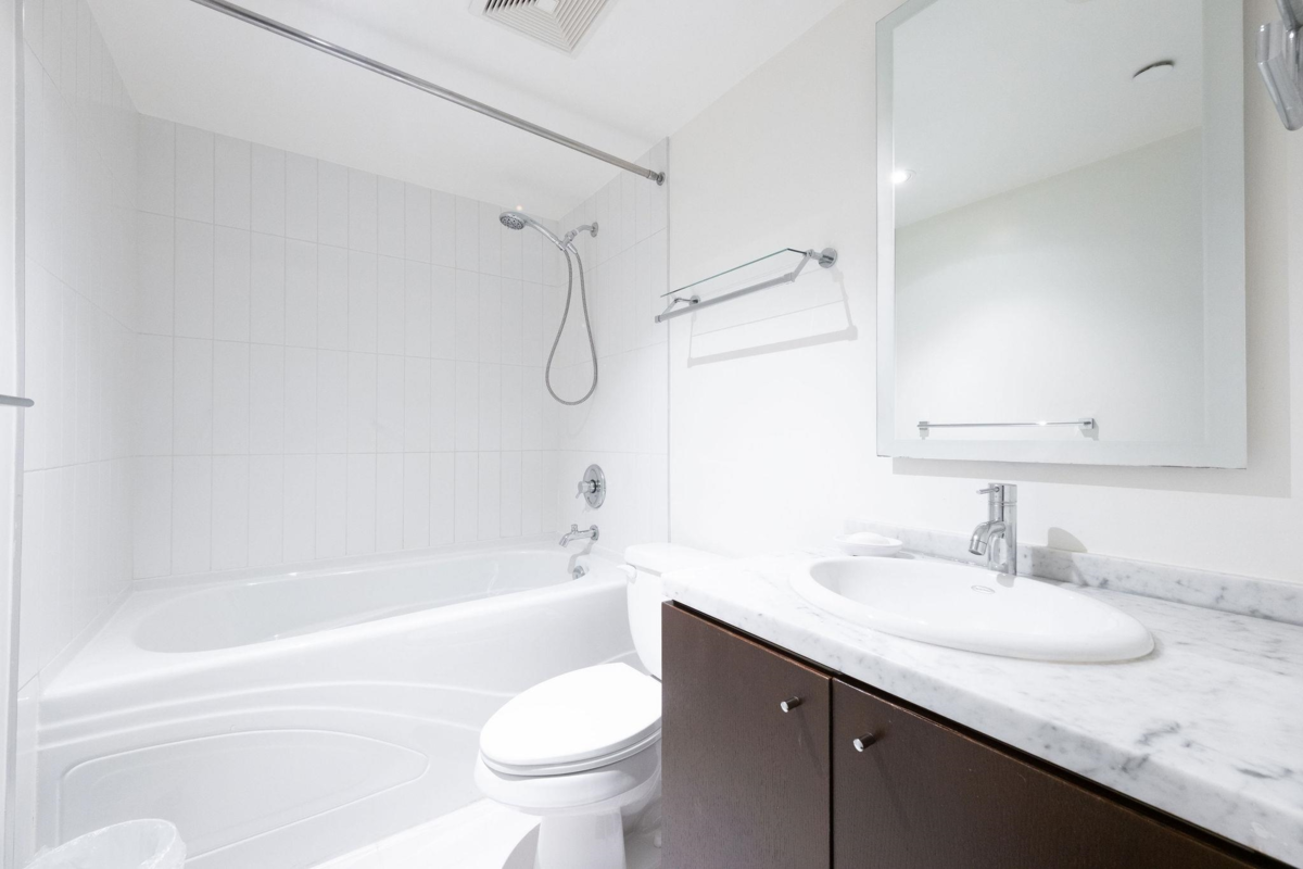 Powder Room Photo of 302 1030 W Broadway Street, Vancouver, BC