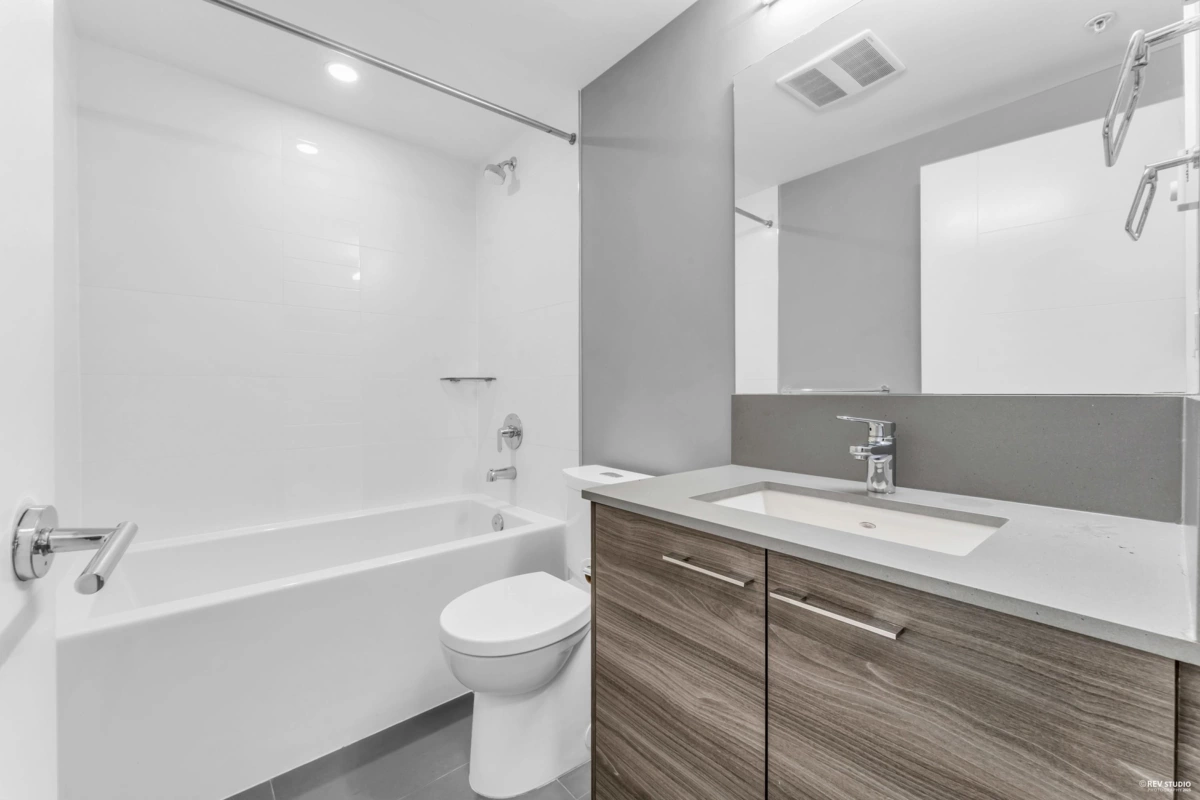 Bedroom 3 Photo of 308 10581 140 Street, Surrey, BC