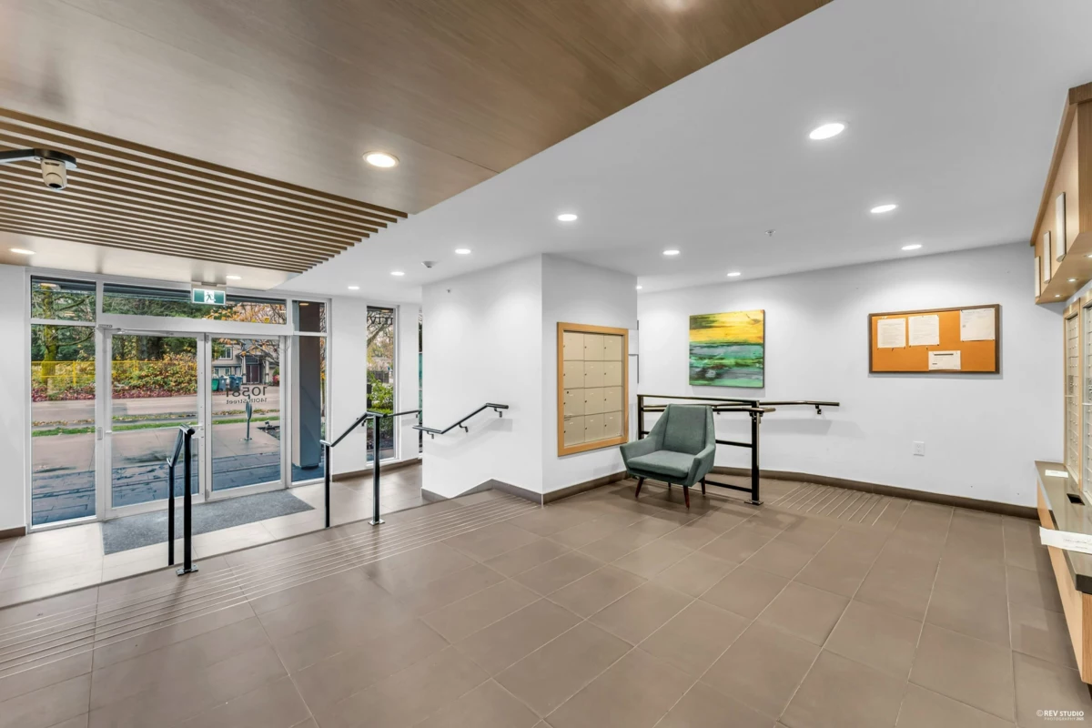 Guest Bathroom Photo of 308 10581 140 Street, Surrey, BC