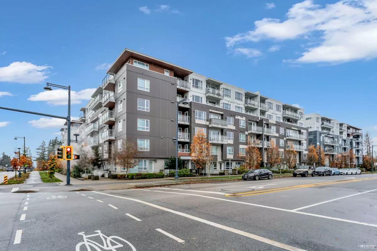 Powder Room Photo of 308 10581 140 Street, Surrey, BC