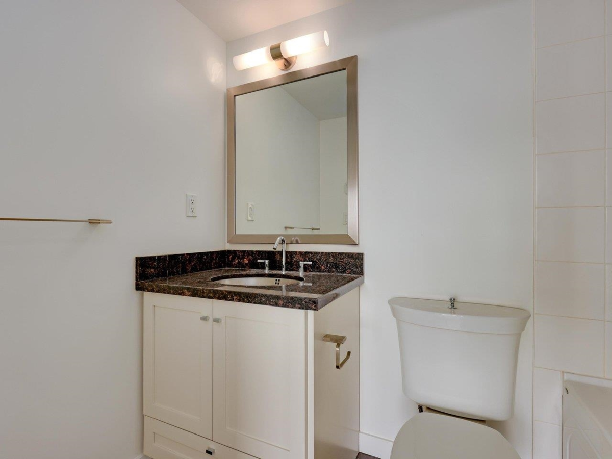 Bedroom 4 Photo of 1607 1 Renaissance Square, New Westminster, BC