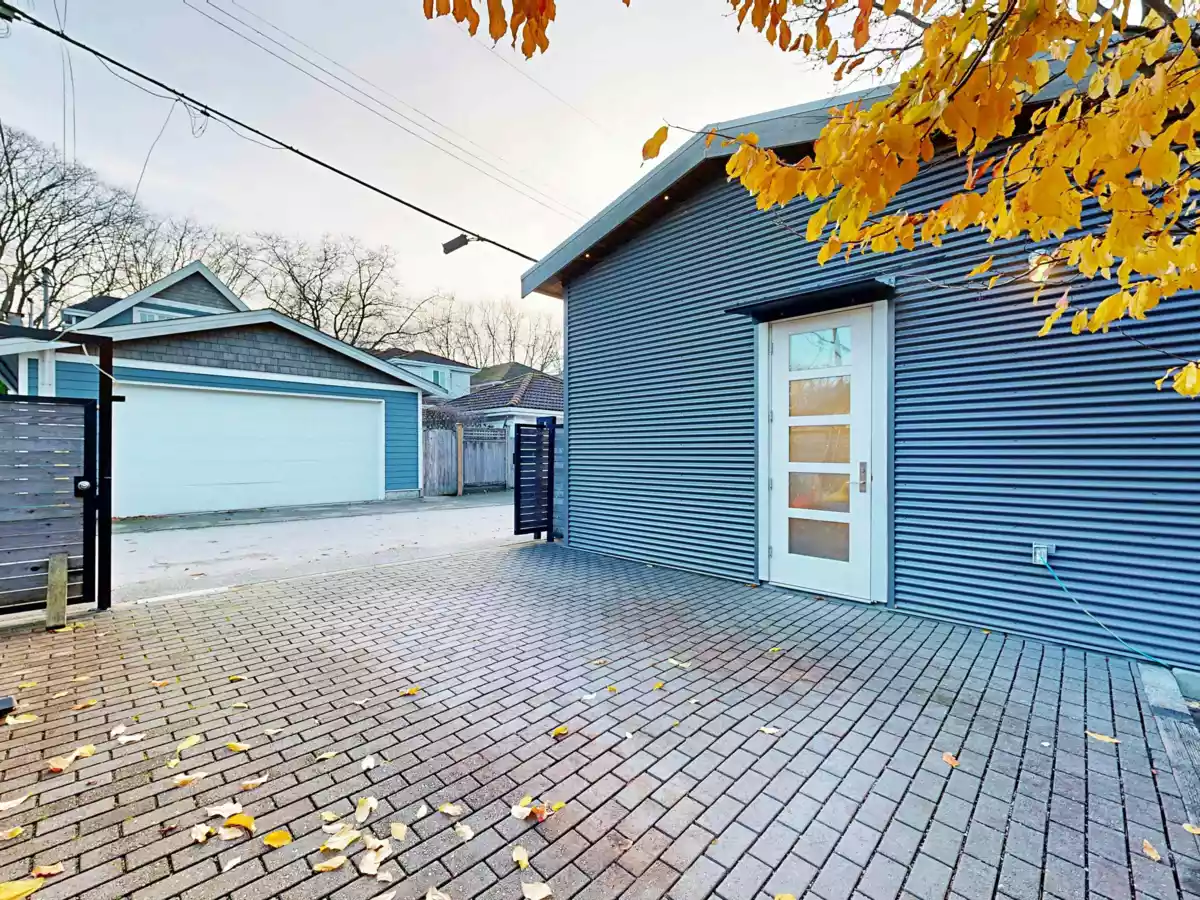 Basement Recreation Room Photo of 2640 Mcgill Street, Vancouver, BC