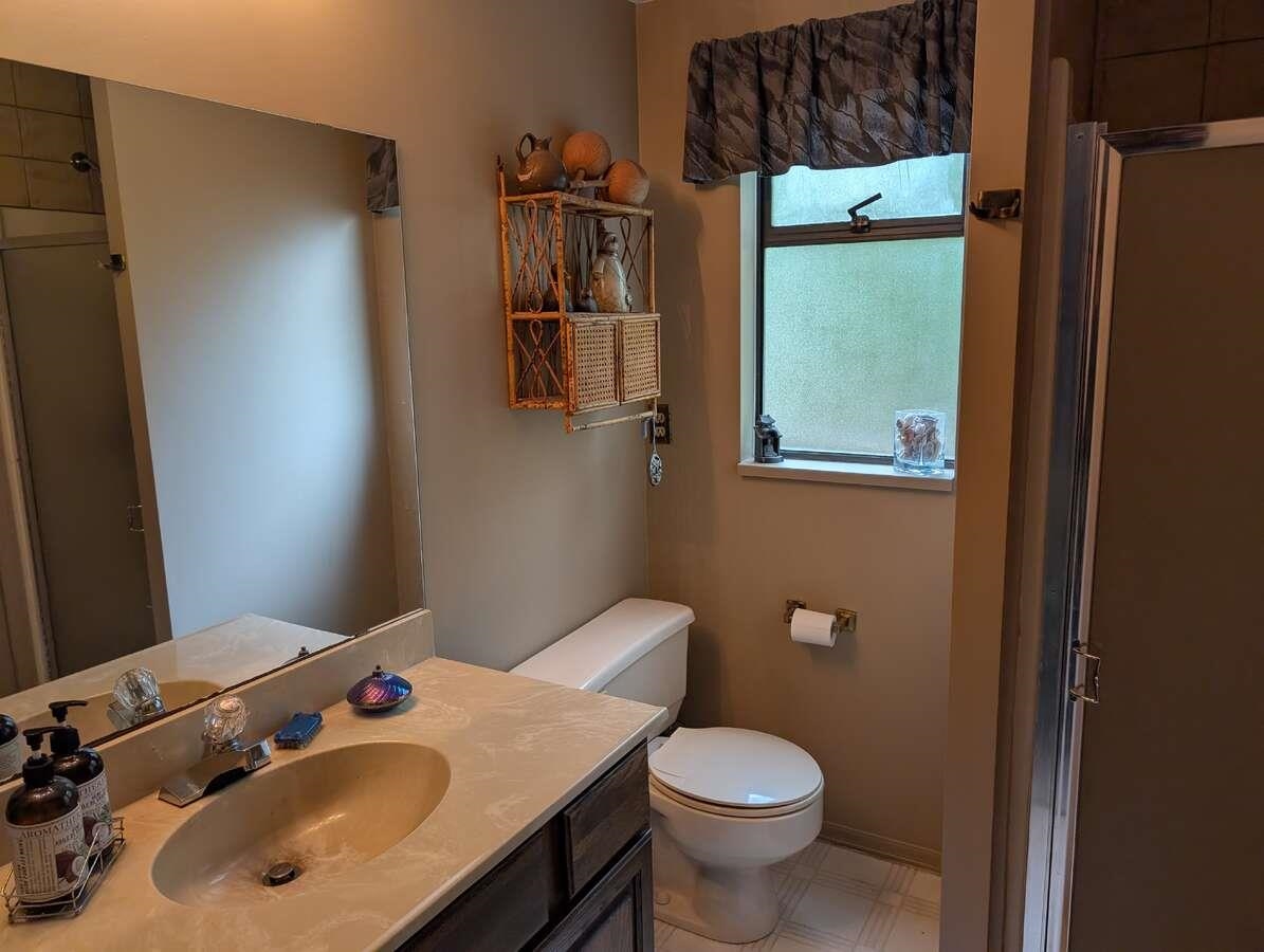 Guest Bathroom Photo of 1498 Chamberlain Drive, North Vancouver, BC