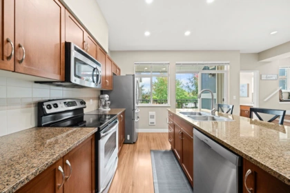 20 6036 164 Street, Surrey, BC, Surrey — Townhouse for sale