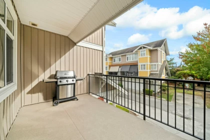 Entry Foyer Photo of 20 6036 164 Street, Surrey, BC