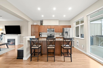 20 6036 164 Street, Surrey, BC, Surrey — Townhouse for sale