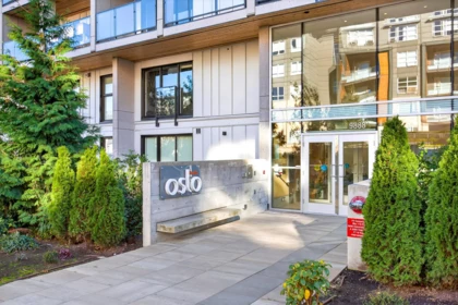 410 9888 University Crescent, Burnaby, BC, Burnaby — Apartment/Condo for sale