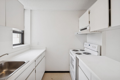 Primary Bathroom Photo of 301 1995 Beach Avenue, Vancouver, BC