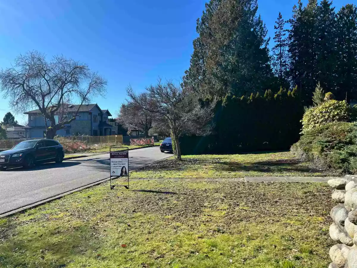 Primary Bathroom Photo of 1315 W 58th Avenue, Vancouver, BC