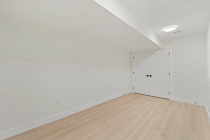 Hallway Photo of 32520 Higginbottom Court, Mission, BC