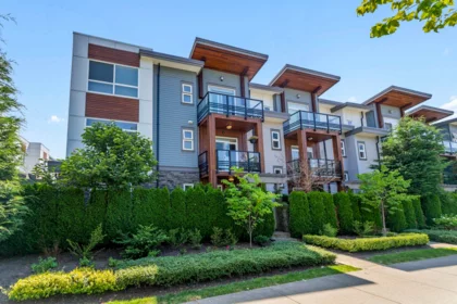 37 7947 209 Street, Langley, BC, Langley — Townhouse for sale