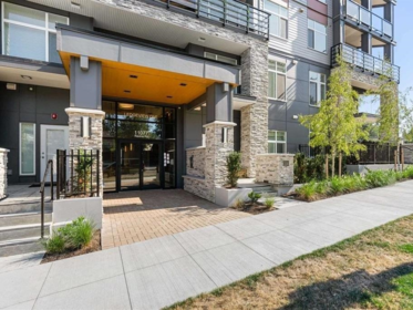203 11077 Ravine Road, Surrey, BC, Surrey — Apartment/Condo for sale