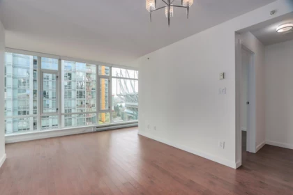 1115 161 W Georgia Street, Vancouver, BC, Vancouver — Apartment/Condo for sale
