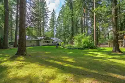 2546 200 Street, Langley, BC, Brookswood Langley — 3 bed single family residence for sale