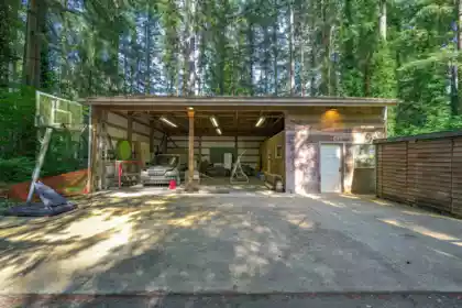 Garden / Landscaping Photo of 2546 200 Street, Langley, BC