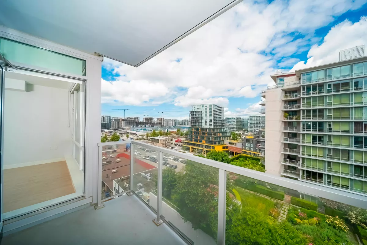 Entry Foyer Photo of 1106 6833 Buswell Street, Richmond, BC