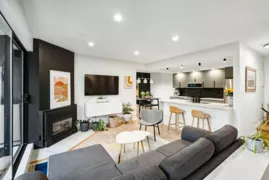 3146 Mountain Highway, North Vancouver, BC