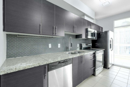 212 2239 Kingsway Way, Vancouver, BC, Vancouver — Apartment/Condo for sale