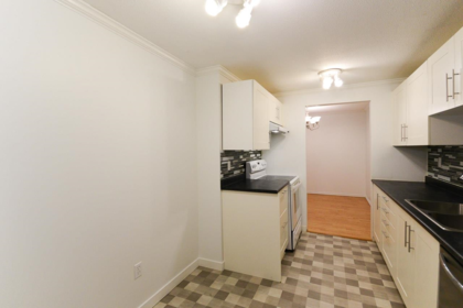 Kitchen Photo of 263 7293 Moffatt Road, Richmond, BC