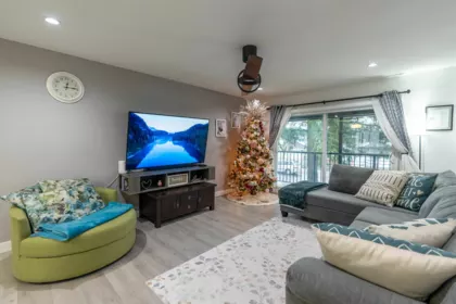 13933 90a Avenue, Surrey, BC, Surrey — Single Family Residence for sale