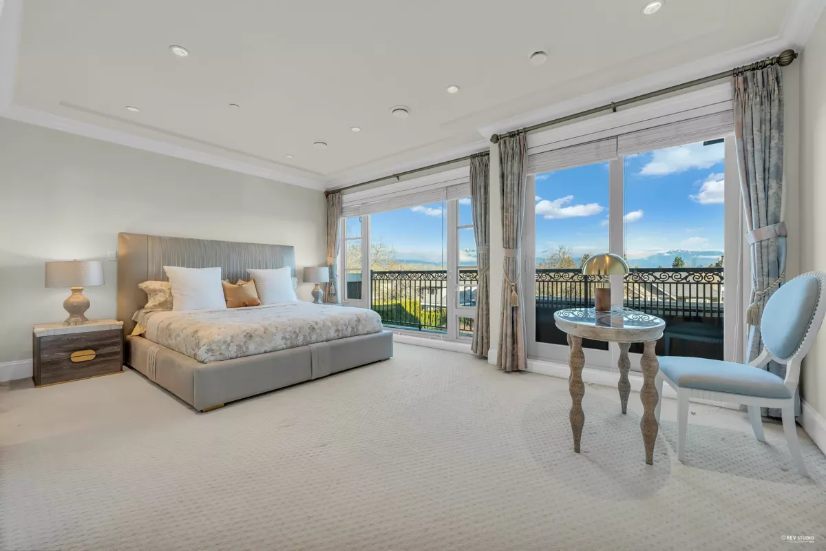 Basement Recreation Room Photo of 3369 Puget Drive, Vancouver, BC