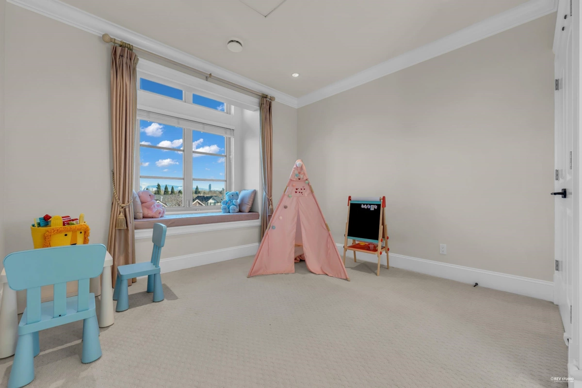 Garage Interior Photo of 3369 Puget Drive, Vancouver, BC