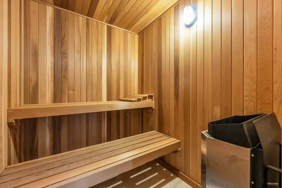 Hot Tub / Spa Photo of 3369 Puget Drive, Vancouver, BC