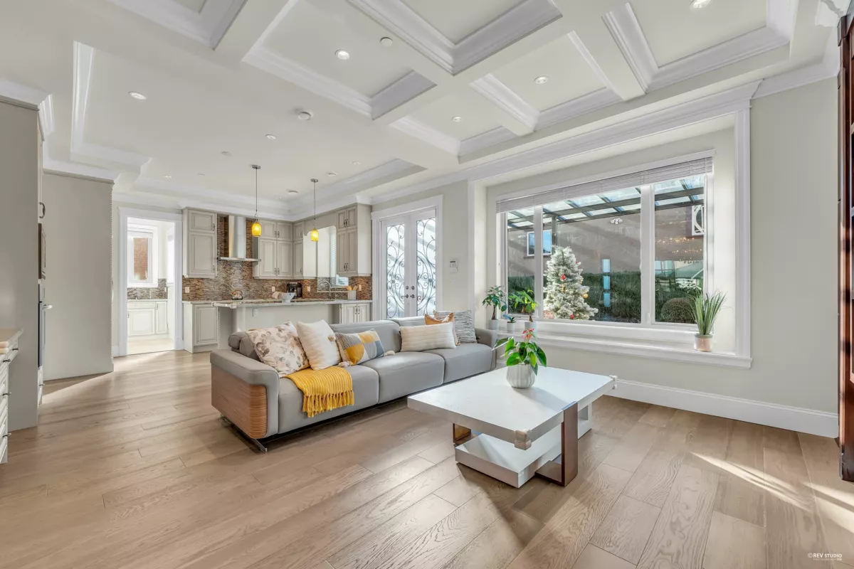 Walk-In Closet Photo of 3369 Puget Drive, Vancouver, BC