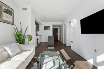 609 1688 Pullman Porter Street, Vancouver, BC, Vancouver — Apartment/Condo for sale