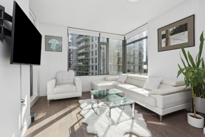 609 1688 Pullman Porter Street, Vancouver, BC, Vancouver — Apartment/Condo for sale