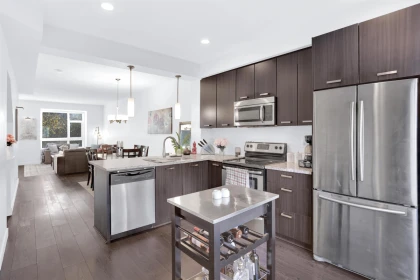 Walk-In Closet Photo of 21 5888 144 Street, Surrey, BC