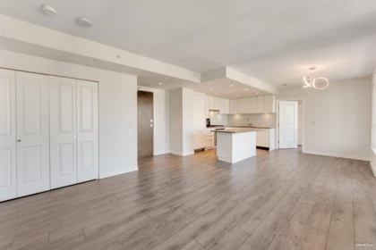 3607 2388 Madison Avenue, Burnaby, BC, Burnaby — Apartment/Condo for sale