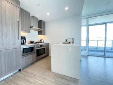 1604 2351 Beta Avenue, Burnaby, BC