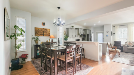 Breakfast Nook Photo of 15136 61a Avenue, Surrey, BC