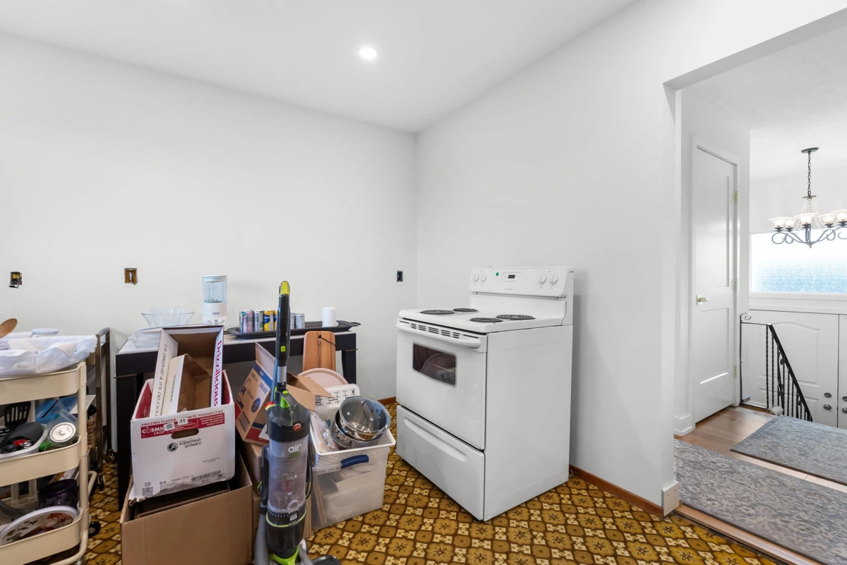 Staircase Photo of 681 Bradner Road, Abbotsford, BC