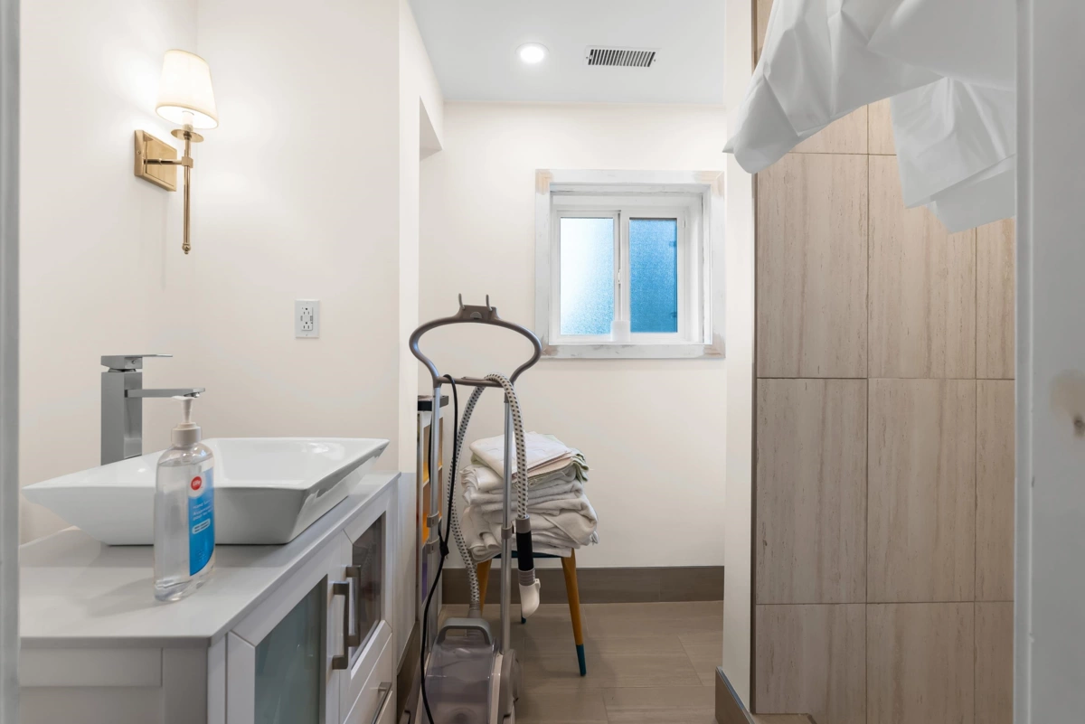 Swimming Pool Photo of 681 Bradner Road, Abbotsford, BC