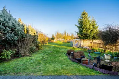 Swimming Pool Photo of 3302 168 Street, Surrey, BC