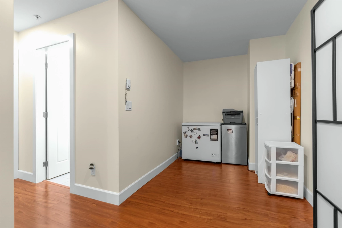 Office / Den Photo of 103 1988 Suffolk Avenue, Port Coquitlam, BC