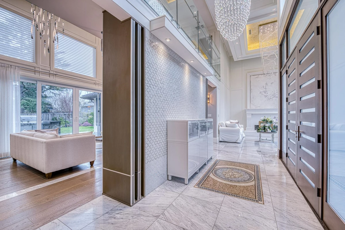 Kitchen Island Photo of 3071 Steveston Highway, Richmond, BC