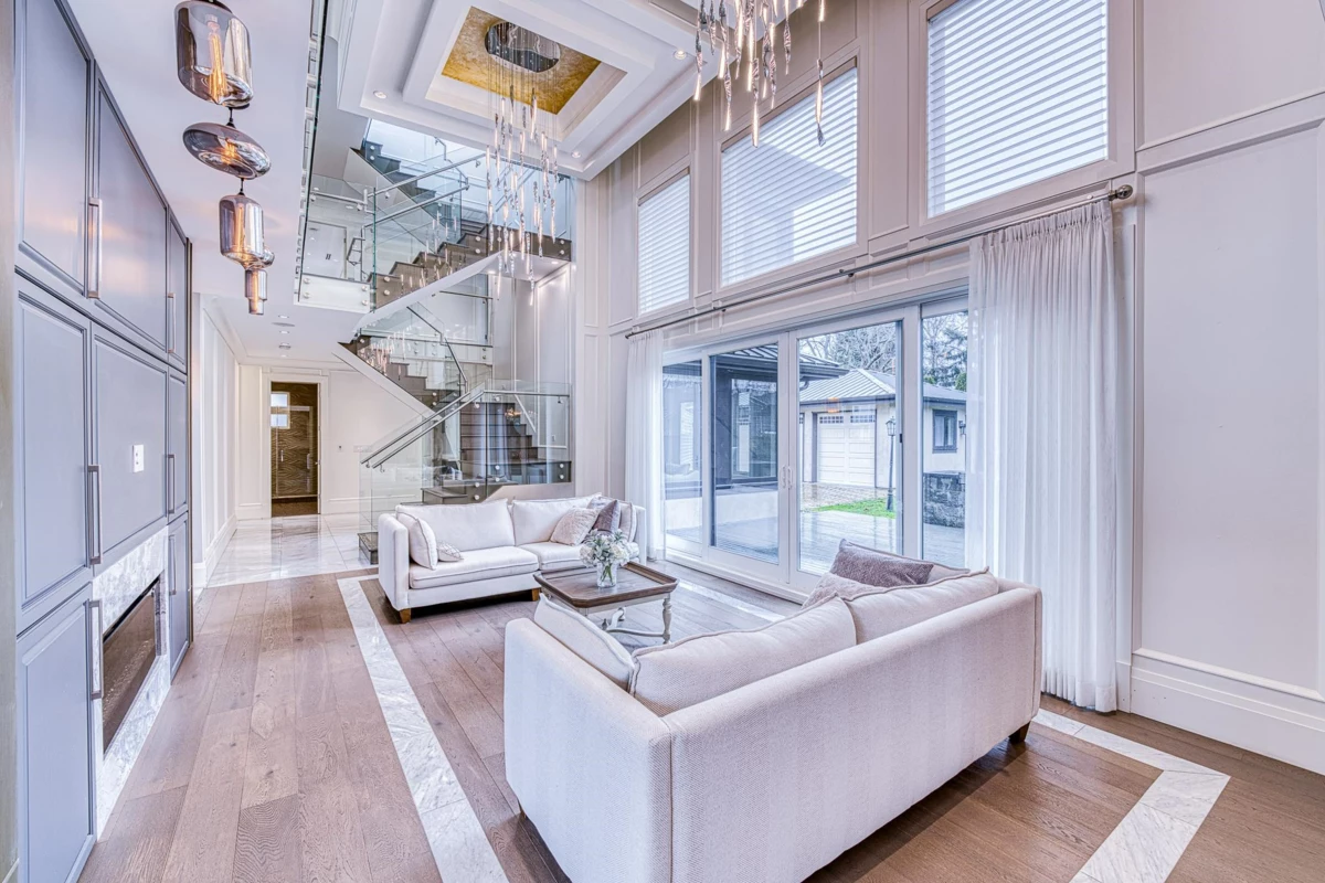 Walk-In Closet Photo of 3071 Steveston Highway, Richmond, BC