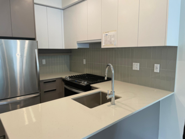 209 13788 76 Avenue, Surrey, BC, East Newton — 1 bed apartment/condo for sale