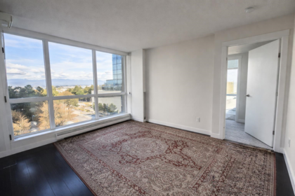 610 10777 University Drive, Surrey, BC