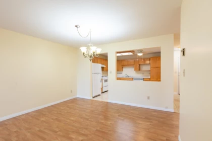 Bedroom 3 Photo of 205 19645 64 Avenue, Langley, BC