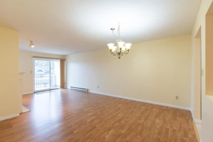 Bedroom 4 Photo of 205 19645 64 Avenue, Langley, BC