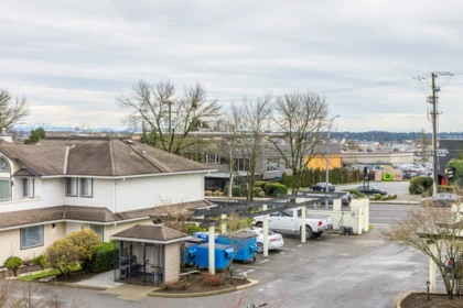 Hot Tub / Spa Photo of 205 19645 64 Avenue, Langley, BC